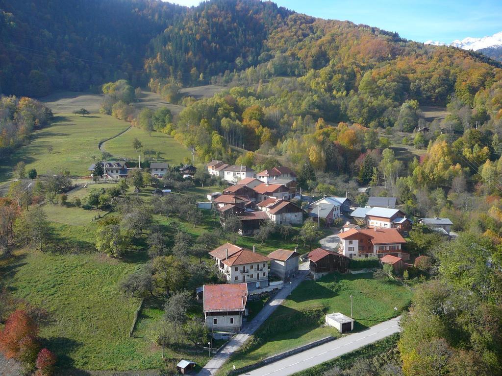 Gîte Les Emptes Grand-Aigueblanche Chambre photo
